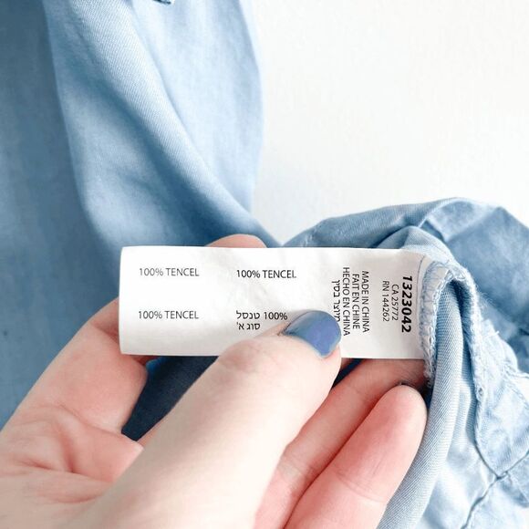 Dex Womens Blouse Denim Style Ruffled Short Sleeve Embroidered Design Blue Small - Picture 3 of 7